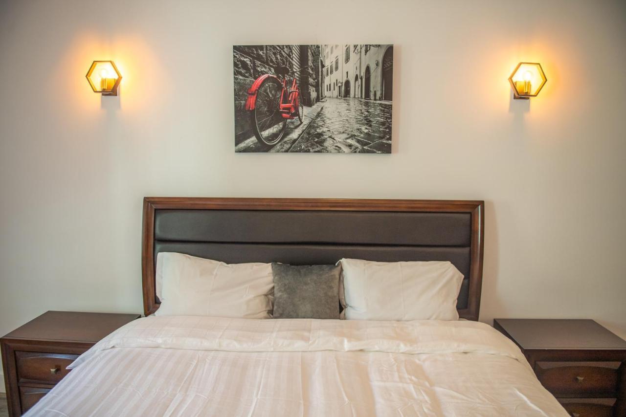 Old Town Suites Braszów Zewnętrze zdjęcie