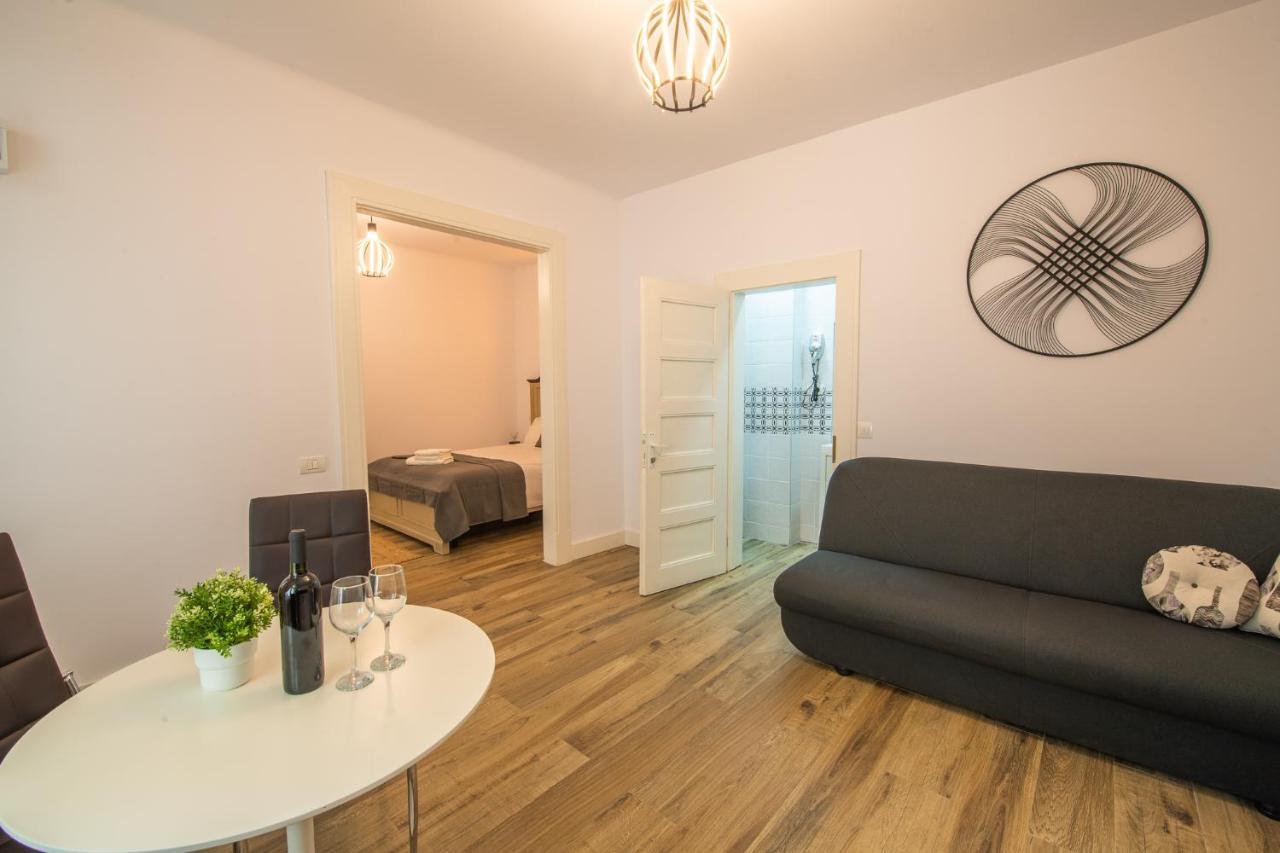 Old Town Suites Braszów Zewnętrze zdjęcie