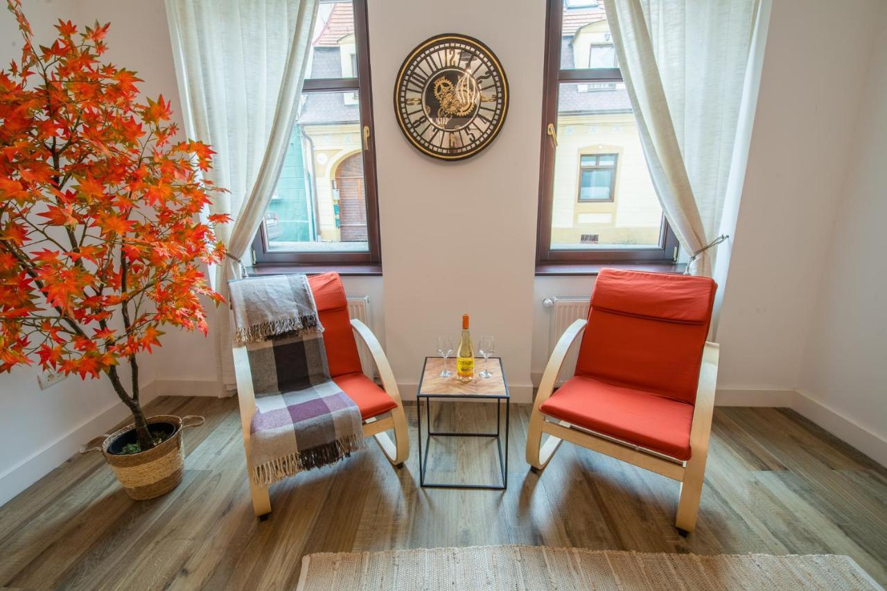 Old Town Suites Braszów Zewnętrze zdjęcie